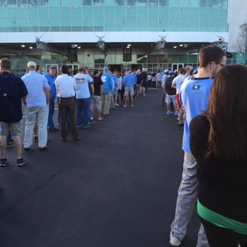 PNC Arena - Line to get into the evening session. - Stadiums & Arenas Near Me - Raleigh, North Carolina PNC Arena - Line to get into the evening session. - Stadiums & Arenas Near Me - Raleigh, North Carolina
