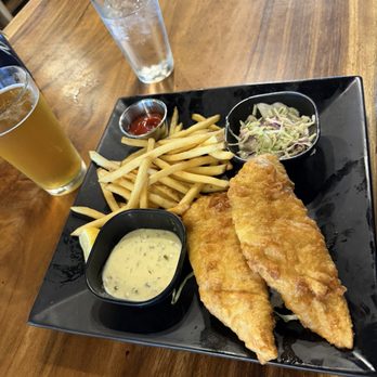 Napali Brewing - Fish and chips - Brewpubs Near Me - Kapaʻa, Hawaii