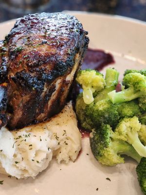 Stoney River Steakhouse and Grill by null