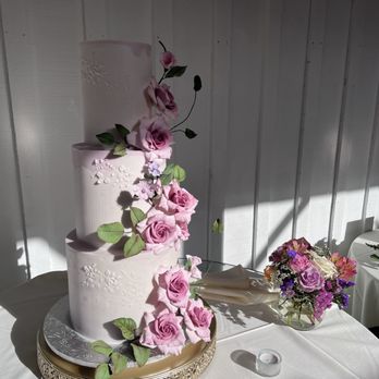 I Got Your Cake - Three tier wedding cake - Custom Cakes Near Me - La Mesa, California