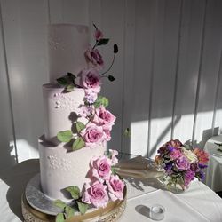 Three tier wedding cake