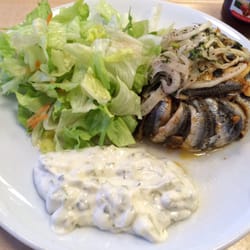 Metro Restaurant - Hamsi dolma