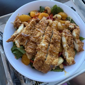 Super Chix - Kennesaw - Asian salad - Salad Near Me - Kennesaw, Georgia