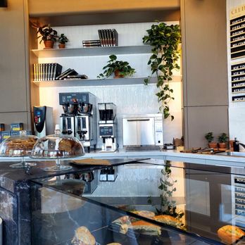 Vanta Coffee Club & Eatery - Coffee & Tea Near Me - North York, Ontario Vanta Coffee Club & Eatery - Coffee & Tea Near Me - North York, Ontario