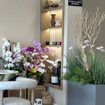 QYN Coffee - Coffee & Tea Near Me - Costa Mesa, California QYN Coffee - Coffee & Tea Near Me - Costa Mesa, California