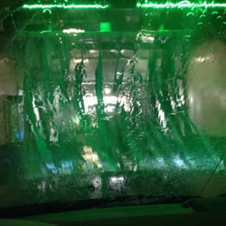 Easy Clean Car Wash - The kids like the lighting!