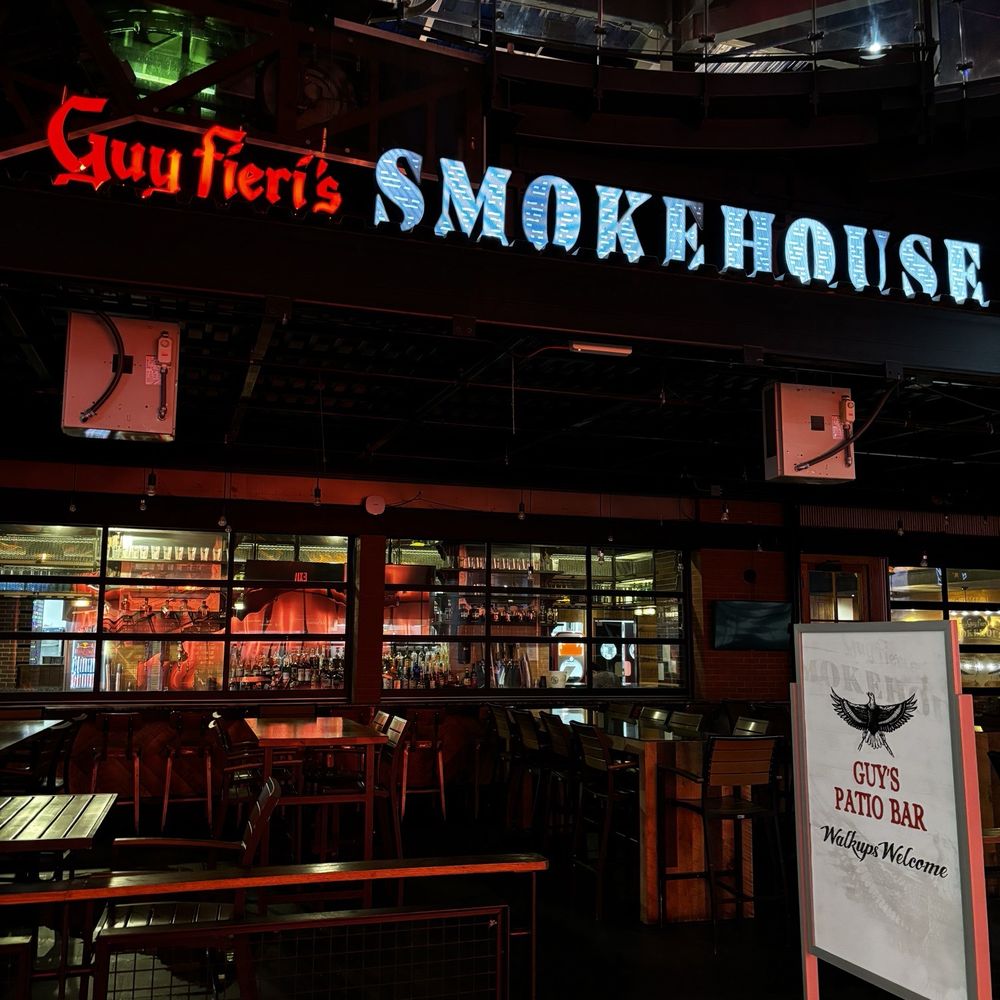 Fourth Street Live! - Social Clubs Near Me - Louisville, Kentucky Fourth Street Live! - Social Clubs Near Me - Louisville, Kentucky