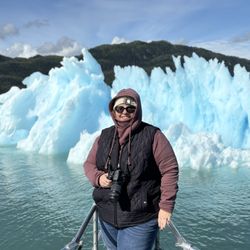 Lu-Lu Belle Glacier Wildlife Cruises