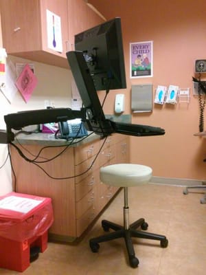 Salud Clinic by null