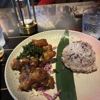 MaKiin - Crispy Garlic Chicken - Thai Near Me - Houston, Texas MaKiin - Crispy Garlic Chicken - Thai Near Me - Houston, Texas