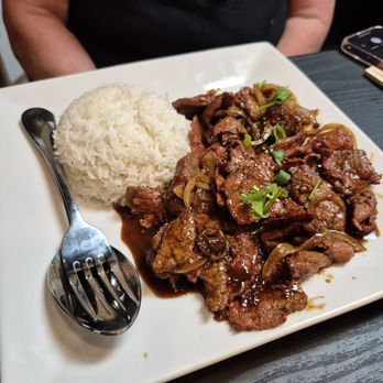 Golden Myanmar Asian Restaurant - Bulgogi beef - Noodles Near Me - Indianapolis, Indiana Golden Myanmar Asian Restaurant - Bulgogi beef - Noodles Near Me - Indianapolis, Indiana