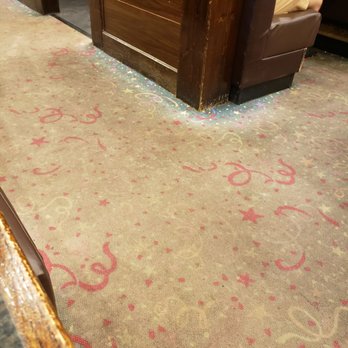 Super Moon Buffet - This carpet used to be a vibrant green, you can see it along the wall - Buffets Near Me - Saint Louis Park, Minnesota Super Moon Buffet - This carpet used to be a vibrant green, you can see it along the wall - Buffets Near Me - Saint Louis Park, Minnesota