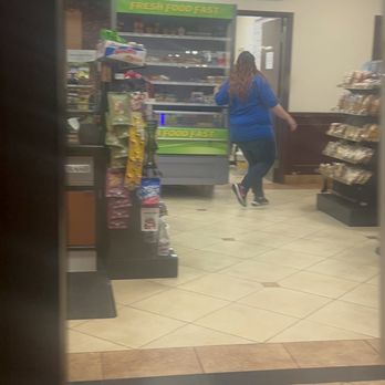 76 Gas Station - Gas Stations Near Me - Rancho Cucamonga, California