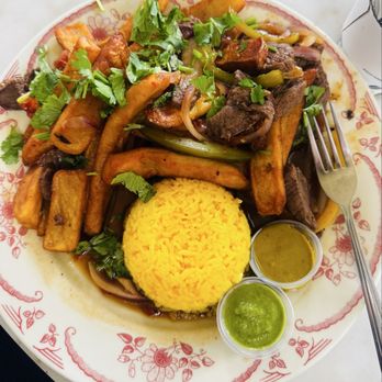Cafe Mama Inca - Lomo saltado was delish! - Cafes Near Me - Los Angeles, California Cafe Mama Inca - Lomo saltado was delish! - Cafes Near Me - Los Angeles, California