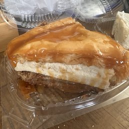 Baklava cheesecake Baklava cheesecake
