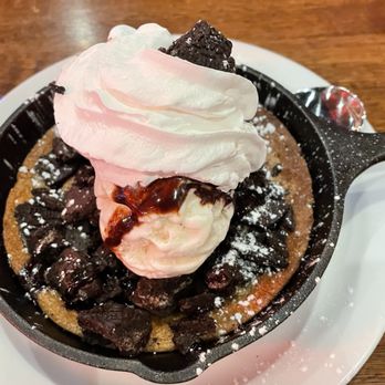 Daisy's Nashville Lounge - Cookie Palooza - Bars Near Me - Miller Place, New York Daisy's Nashville Lounge - Cookie Palooza - Bars Near Me - Miller Place, New York