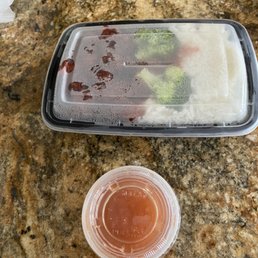 General Tso's Chicken with White Rice and Sweet and Sour Sauce General Tso's Chicken with White Rice and Sweet and Sour Sauce