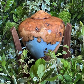 Studio 11 Eleven - My beloved husband's urn. - Wedding Planning Near Me Studio 11 Eleven - My beloved husband's urn. - Wedding Planning Near Me