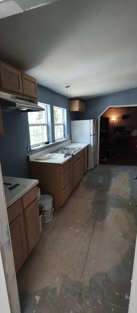 Slide of Dobson Home Improvement