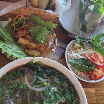LES BA'GET - Vietnamese Near Me - Houston, Texas LES BA'GET - Vietnamese Near Me - Houston, Texas