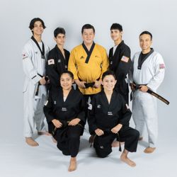 World Class Martial Arts - Master Jeong and his Instructors teach Taekwondo self-defense and discipline in a fun, family-friendly environment.
