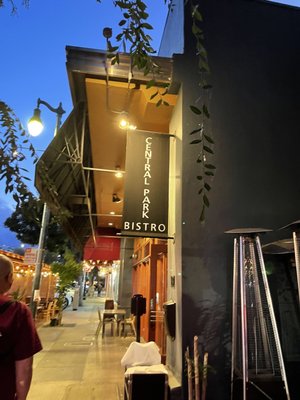 Central Park Bistro by null