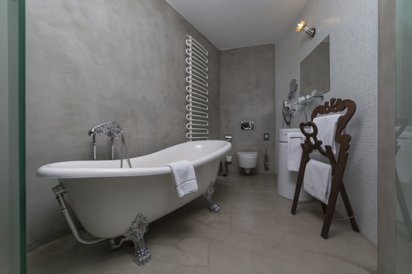 Design Hotel Neruda Prague by null