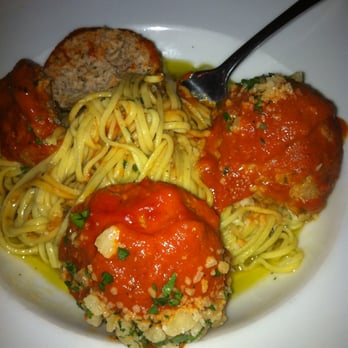 Table 6 - YUM!!! - New American Near Me - Denver, Colorado