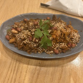 Dagu Rice Noodle - E4. Sliced Beef in Sichuan Chili Sauce - Noodles Near Me - Quincy, Massachusetts Dagu Rice Noodle - E4. Sliced Beef in Sichuan Chili Sauce - Noodles Near Me - Quincy, Massachusetts