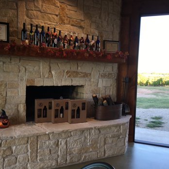 Arché Winery & Vineyard - Fireplace - Wineries Near Me - Saint Jo, Texas