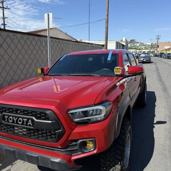 Auto Glass Mobile - Different angle - Auto Glass Services Near Me - Gardena, California