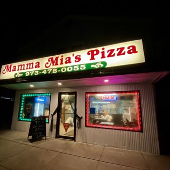 Mamma Mia Pizza - Outside - Pizza Near Me - Garfield, New Jersey