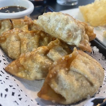 Nizi Sushi - Fried dumplings - Japanese Near Me - East Rutherford, New Jersey