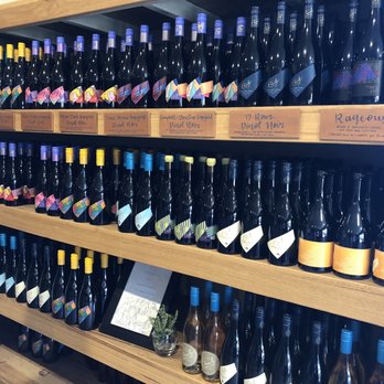 Quealy Wine - Wineries Near Me - Balnarring, VIC