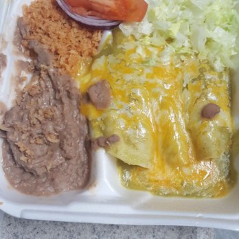 Dos Hermanos - Chicken enchiladas - Mexican Near Me - San Miguel, California Dos Hermanos - Chicken enchiladas - Mexican Near Me - San Miguel, California
