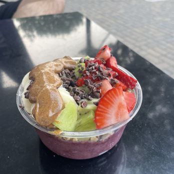 BlendzUP - Build your own acai bowl - Acai Bowls Near Me - Redondo Beach, California BlendzUP - Build your own acai bowl - Acai Bowls Near Me - Redondo Beach, California