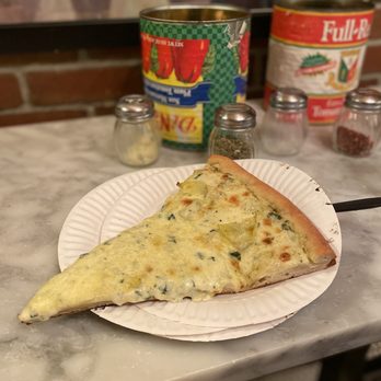 Artichoke Basille's Pizza - Artichoke pizza! - Pizza Near Me - Berkeley, California Artichoke Basille's Pizza - Artichoke pizza! - Pizza Near Me - Berkeley, California