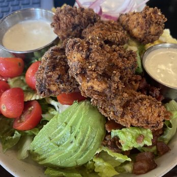 Venice Kitchen - Southern Cobb - Pizza Near Me - Memphis, Tennessee Venice Kitchen - Southern Cobb - Pizza Near Me - Memphis, Tennessee