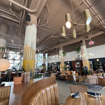 The Monroe - Inside - New American Near Me - Orlando, Florida The Monroe - Inside - New American Near Me - Orlando, Florida