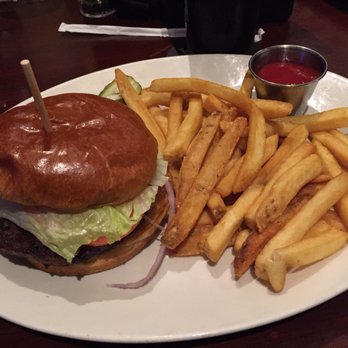 Houlihan's - New American Near Me - Hershey, Pennsylvania Houlihan's - New American Near Me - Hershey, Pennsylvania