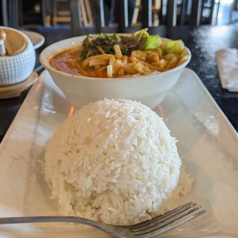 New Thai Elephant - Red curry - Thai Near Me - San Francisco, California New Thai Elephant - Red curry - Thai Near Me - San Francisco, California