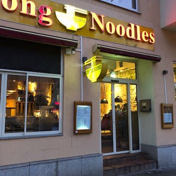 Honghong Noodles - Chinese Near Me - Munich, BY