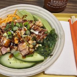 ULI ULI Poke And Shave Ice - Amazing poke bowls