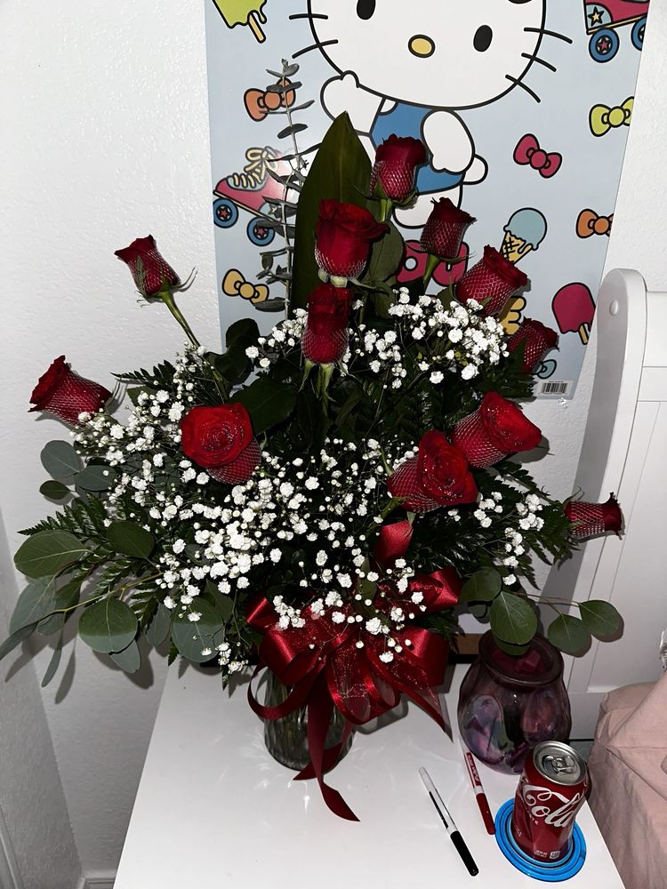 ANITA’S FLOWERS Updated October 2024 10 Photos 8838 Viscount Blvd