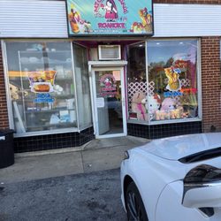 La Michoacana - My pearl white Lexus parked in front of their dessert shop.