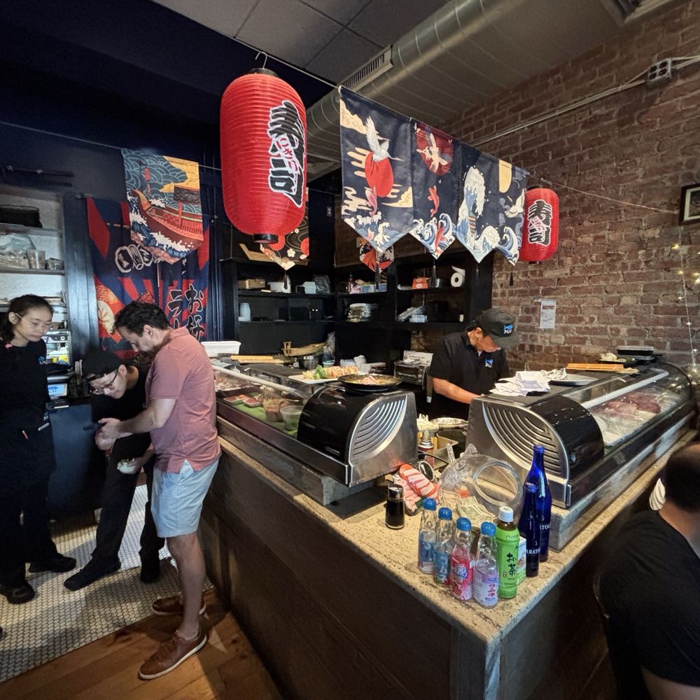 Blu Sushi - Sushi bar - Sushi Bars Near Me - Ridgewood, New Jersey