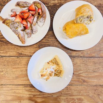 Cafe Aficionado - French toast, breakfast burrito and Horchata pie - Coffee & Tea Near Me - Los Angeles, California