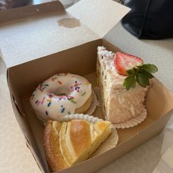 San Luis Bakery - Cakes and donut