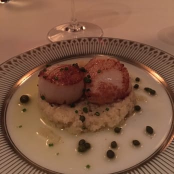 Charleston - Scallops with cauliflower purée. Brilliant combination - New American Near Me - Baltimore, Maryland