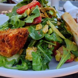 Brie Crostini salad